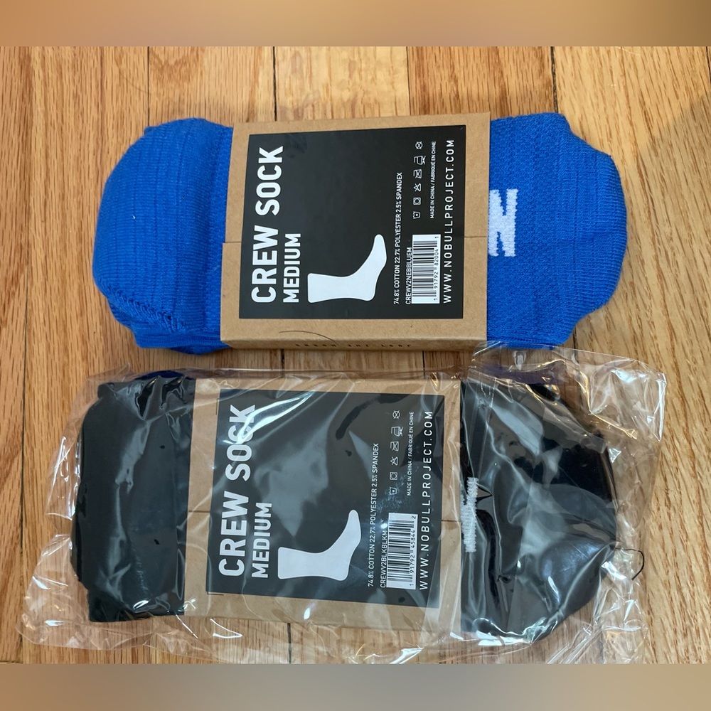 Brand new NOBULL crew socks. Black and royal blue. Medium.